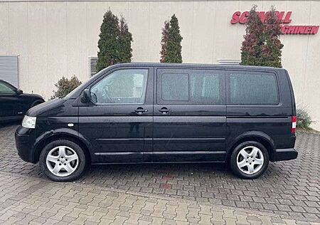 VW T5 Multivan Volkswagen HIGHLINE. 7-SITZE !VOLL ! TÜV-NEU !
