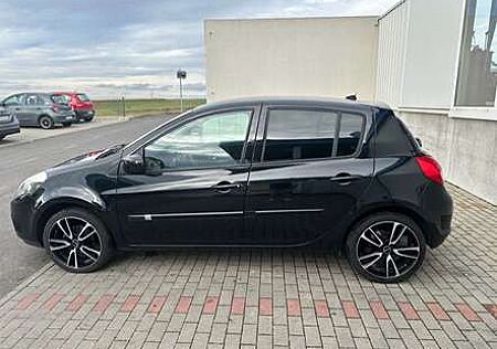 Renault Clio tomtom Edition TCEv