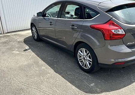 Ford Focus 1.0 EcoBoost Start-Stopp-System Titanium
