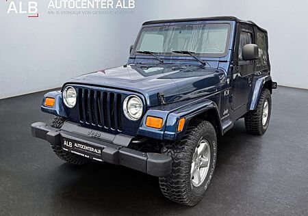 Jeep Wrangler 4.0 Sport/4X4/6 GANG/TÜV NEU/TEMPOMAT/