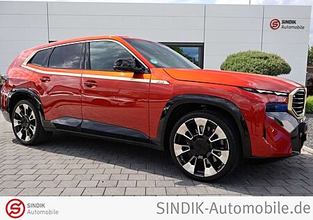 BMW XM "INDIVIDUAL" B&W-AHK-Massage-DriversP.-Iconic