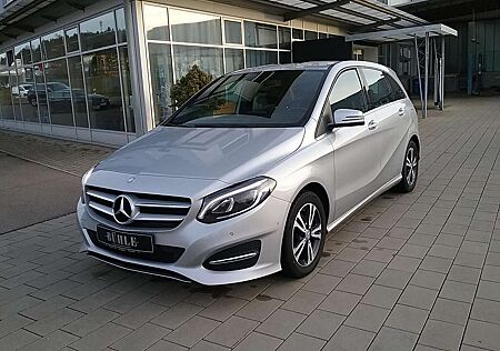 Mercedes-Benz B 180 URBAN+AUTOMATIK+AHK+AKTIVER PARK-ASSIST+KLIMA+SITZ
