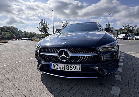 Mercedes-Benz CLA 200 (118.687)