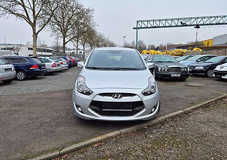 Hyundai ix20 1.6 Automatik !!!NAVI!!!