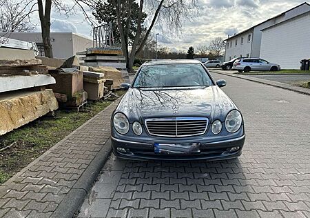 Mercedes-Benz E 280 7G-TRONIC Avantgarde