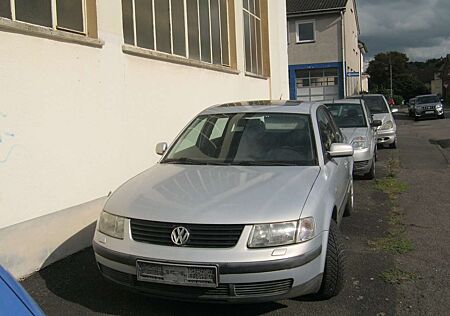 VW Passat Volkswagen 1.9 TDI Comfortline