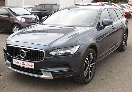 Volvo V90 Cross Country Pro AWD
