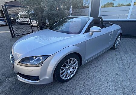 Audi TT 2.0 TFSI Roadster Xenon S-Heft Top Gepflegt