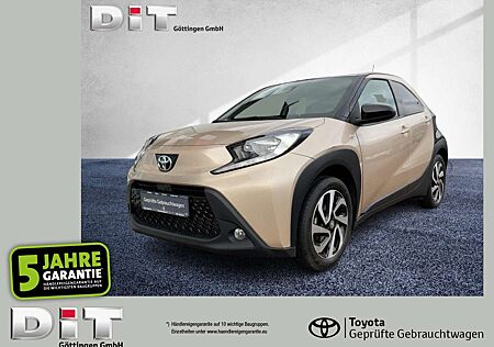 Toyota Aygo 1.0 Pulse ACC+Navi+SHZ+Fernlichtass.+Kam.