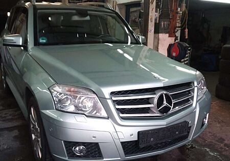 Mercedes-Benz GLK 350 CDI DPF 4Matic 7G-TRONIC
