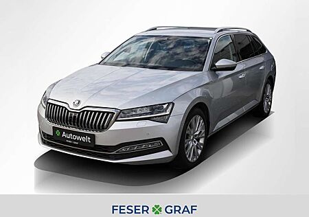Skoda Superb Combi 2.0 TDI Style AHK Matrix Navi RüKa