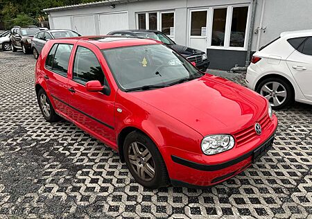 VW Golf Volkswagen IV 1.4 - Benzin, Pano 5 Türen