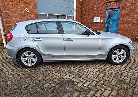 BMW 118d 118 Baureihe 1 Lim. Automatik M Paket