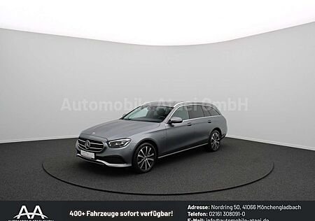 Mercedes-Benz E 300 de 4Matic Avantgarde *designo magno Lack*