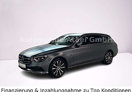 Mercedes-Benz E 300 de 4Matic Avantgarde *designo magno Lack*