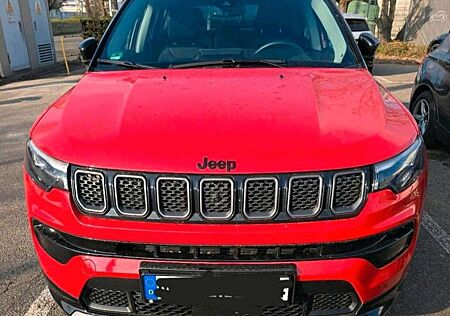 Jeep Compass 1.5 GSE T4 48V e-Hybrid Automatik Altitude