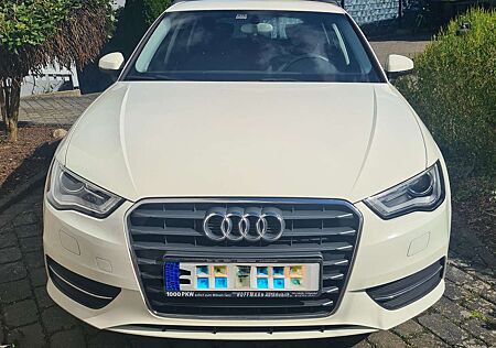 Audi A3 2.0 TDI Sportback (clean diesel) Attraction