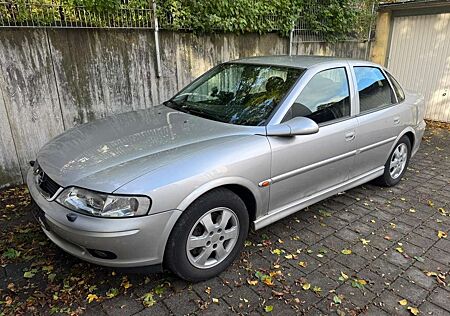 Opel Astra 1.8 Selection Sportive