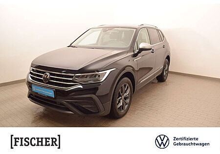 VW Tiguan Allspace Volkswagen 1.5TSI MOVE LED Navi SHZ PDC 7-Sitzer