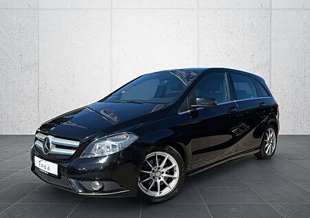 Mercedes-Benz B 180 CDI *Aut*AHK*Navi*PDC*Sport Paket*Sitzheizung