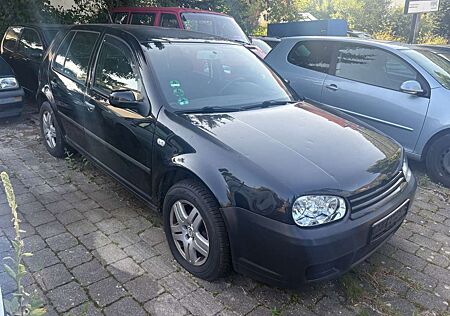 VW Golf Volkswagen 1.4 Trendline TÜV 09-2025