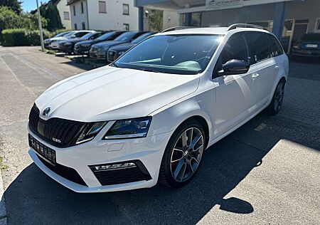 Skoda Octavia RS 2.0TDI DSG Virtuell Cockpit LED Navi Sport