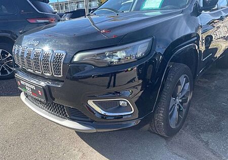 Jeep Cherokee Overland 4WD