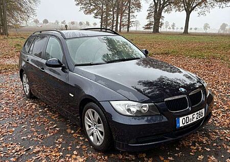 BMW 320i 320 Touring