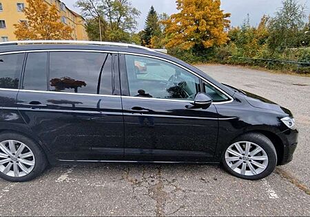 VW Touran Volkswagen Diesel 2.0 TDI SCR Highline