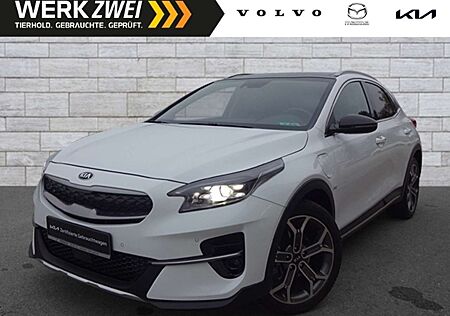 Kia XCeed 1,6 Platinum Plug-in PANO ACC BLIS LEDER