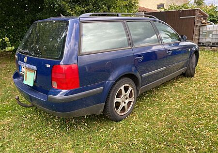 VW Passat Volkswagen 1.9 TDI