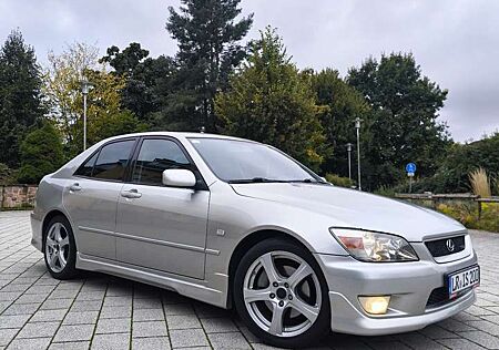 Lexus IS 200 Sport /Schalter/TRD Bodykit/Torsen/2Hand/Tüv!