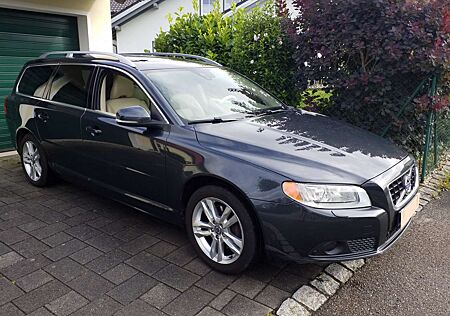 Volvo V70 D5 RDesign