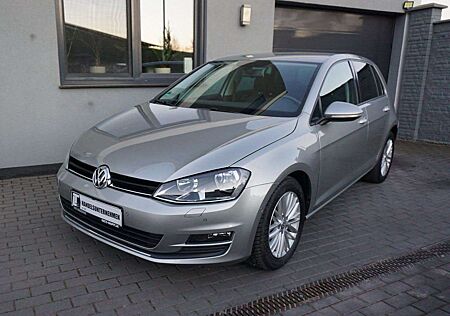 VW Golf Volkswagen 1.2 TSI BlueMotion Technology "Cup"aut.Parken