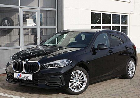 BMW 120i 120 Aut. Advantage AHK LC-PROF VOLL-LED SITZHZG.