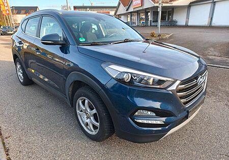 Hyundai Tucson blue Style Automatik/Navigation