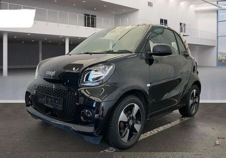 Smart ForTwo ForTw, EQ,erst 15tkm,Pano,Rückfahrkamera,Carplay