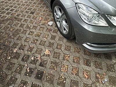 Mercedes-Benz E 200 E 200 CGI BlueEFFICIENCY 7G-TRONIC Avantgarde