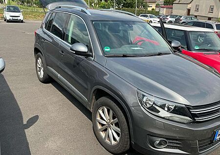 VW Tiguan Volkswagen 1.4 TSI BMT Lounge Sport&Style
