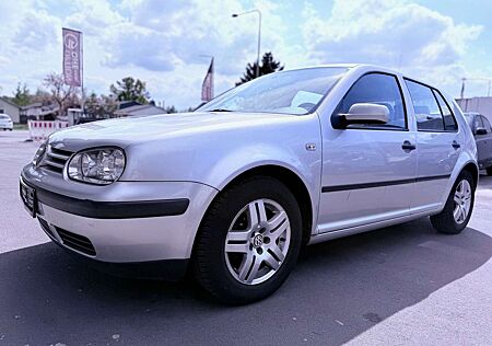 VW Golf Volkswagen 1.6*Klimaautomatik*Tempomat*TÜV
