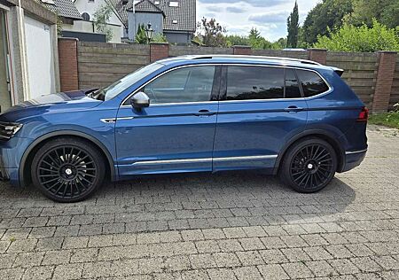 VW Tiguan Allspace Volkswagen Highline 4Motion R-Line 7 Sitzer