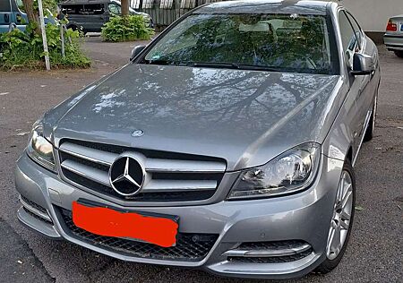 Mercedes-Benz C 180 Coupe BlueEFFICIENCY