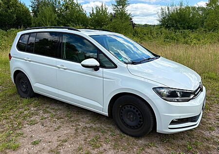 VW Touran Volkswagen 1.2 TSI (BlueMotion Technology) Comfortline