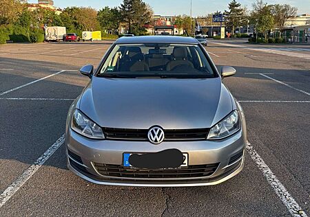VW Golf Volkswagen 1.2 TSI BlueMotion Technology Trendline