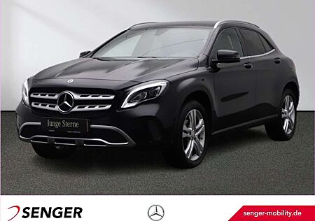 Mercedes-Benz GLA 220 d 4M Urban Navi Totwinkel Rückfahrkamera