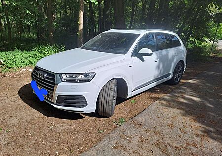 Audi Q7 3.0 TDI quattro tiptronic