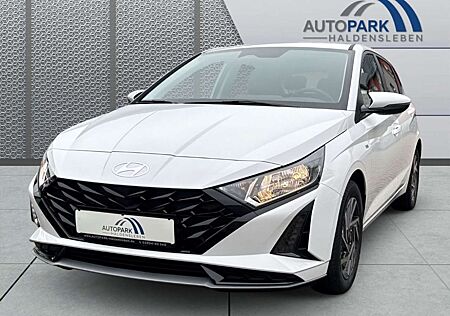 Hyundai i20 1.0 mHEV MT6 Navi Apple CarPlay DAB Spurhalteass.