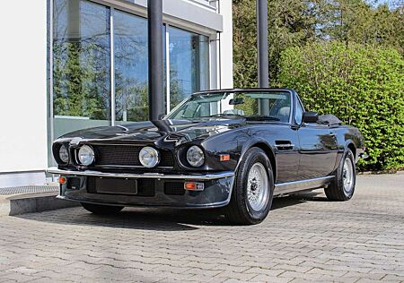 Aston Martin V8 Vantage V8 VOLANTE CABRIO / H-ZULASSUNG