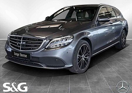 Mercedes-Benz C 300 d 4M T EXCLUSIVE COMAND+Distro+HUD+LED+18
