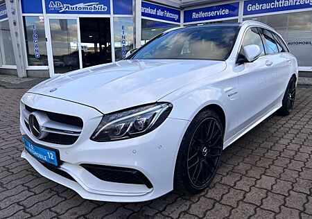 Mercedes-Benz C 63 AMG T PANO DISTRONIC COMAND MEMORY